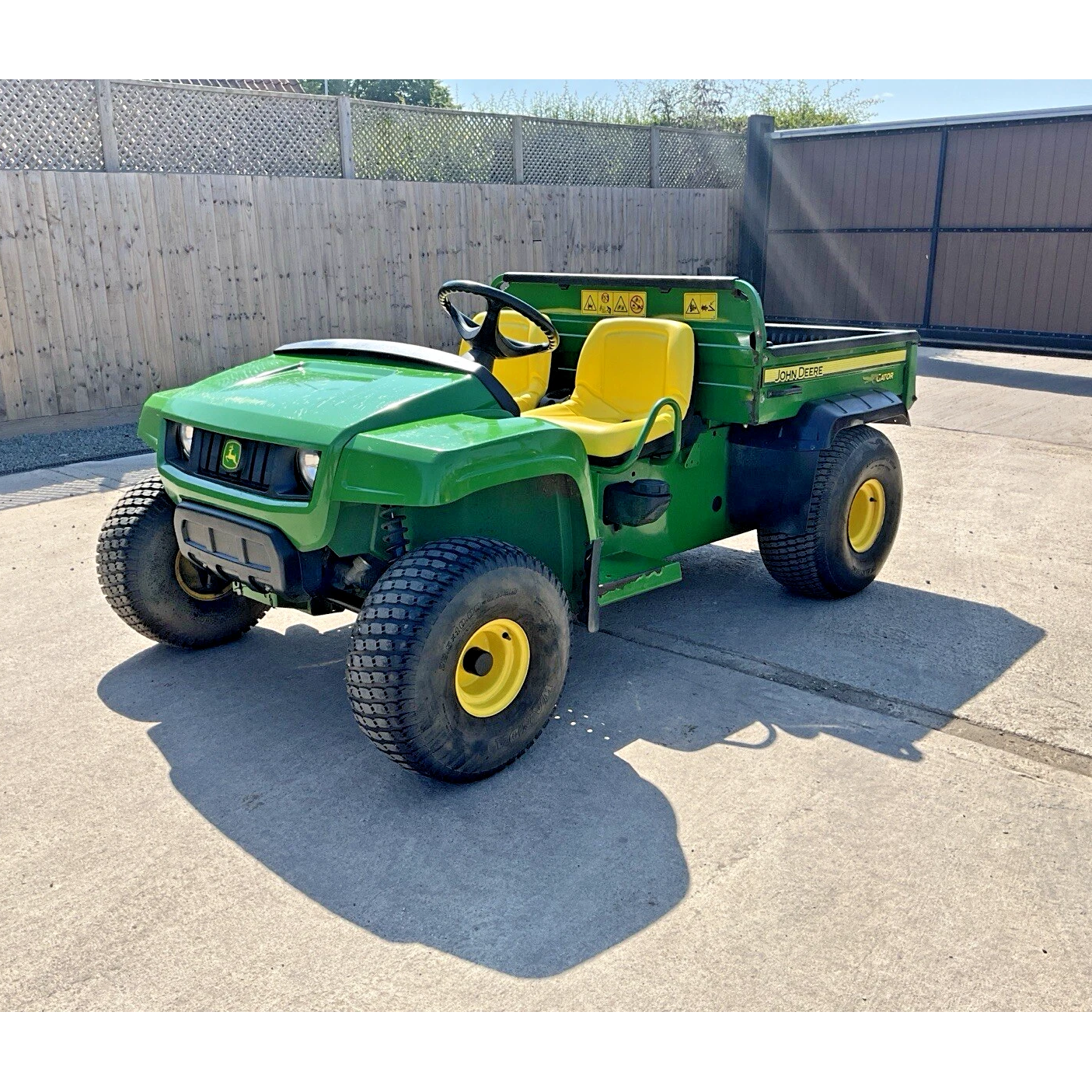 2019 JOHN DEERE 4X2 PETROL GATOR TS UTILITY VEHICLE | 2369HOURS